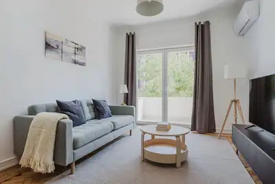 Image de Blueground | Areeiro, furnished, washer, a/c