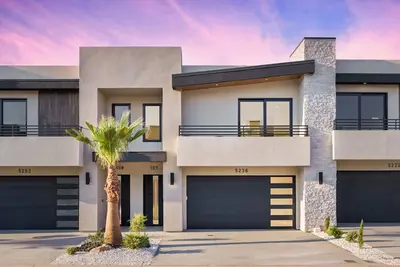 Image de Desert Sands at Pecan Valley Resort