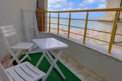 Image de Three-Bedroom Apartment - Corner Sea View