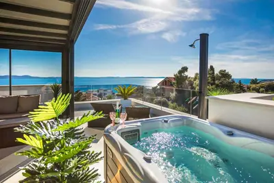 Image de Superbe appartement de 3 chambres à.