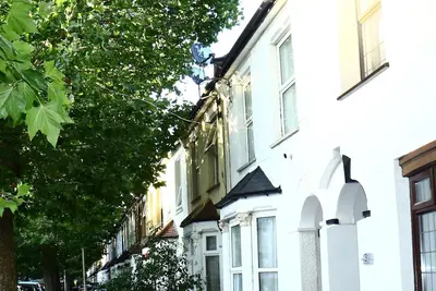 Image de Spacious 4-Bed House - Sleeps 5, Garden & Parking