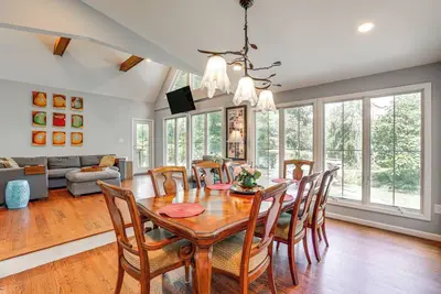 Image de Princeton Home w/ Patio: Pets Welcome!