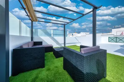 Image de El Golfito-Toit-terrasse avec vue sur la mer