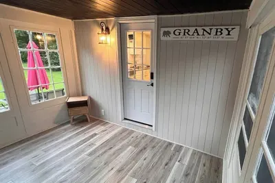 Image de Countryside 4-bedroom house with WiFi and Ac in peaceful Granby