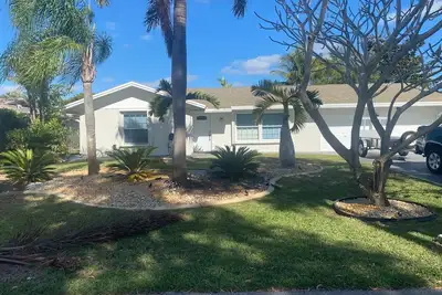 Image de Beautiful home in a very upscale location in Palm Beach Gardens.