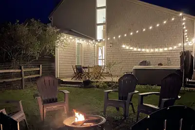 Image de The Mariner Petite: 2br, Hot Tub, In Village, Pets