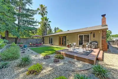 Image de New Listing! Family-Friendly Getaway Near Slide Hill Park by RedAwning