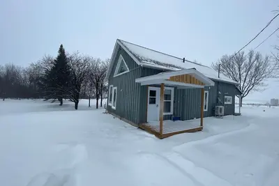 Image de Charming two story retreat situated in the beautiful Haut St-Laurent. \n