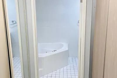 Image de One Bedroom Deluxe Spa Apartment