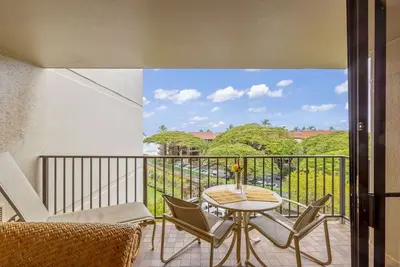 Image de Spacious 2 Bed with Views!