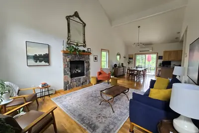 Image de Peaceful 3-bedroom/3 bath house in Athens Lake Community