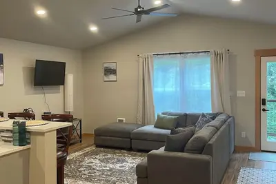 Near Galbraith Mt. and Whatcom Falls. New apartment ready to be enjoyed.