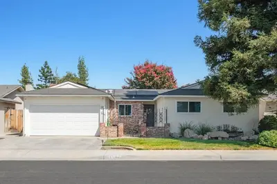 Image de Beautiful 4Bed\/2bath in Clovis