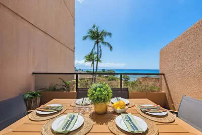 Image de Kv F505 New Listing Tropical 2Bedroom Condo w Beautiful Ocean Views Pool Ac