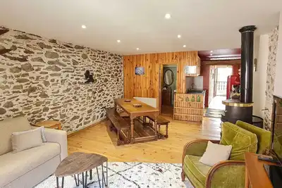 Image de La Frisanfave - Location familiale authentique 6 personnes au cœur du Queyras