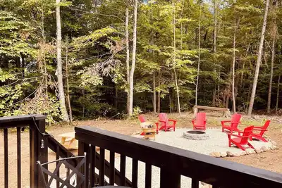 Image de Secluded private EveCabin with fire-pit 30 mins to Gore & Lake George