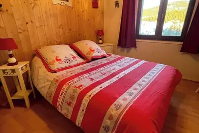 Image de Maison à la montagne. À 10 minutes des pistes!