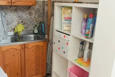 Image de Via Susanna suitable for families. Hellie's Home