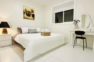 Image de Blissful stay in Surrey suite 1