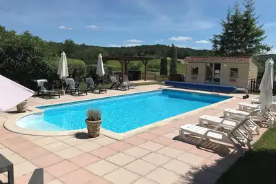Image de Beautiful French farmhouse and cottage with private heated pool & sauna