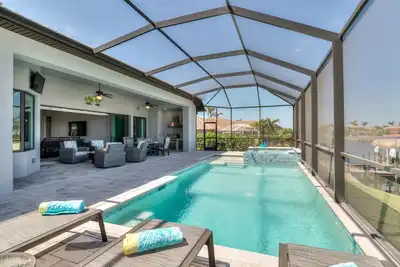 Image de Villa Coral Paradise w/ a dock!