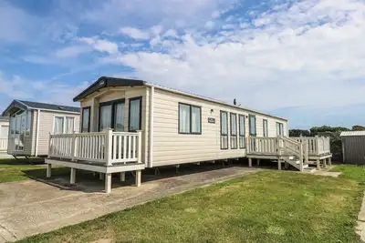 Image de The Boathouse, family friendly, with a garden in East Wittering