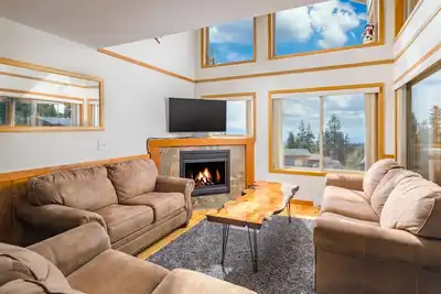 Image de Mountain Magic: Hot Tub, Games & Ski in/ski out