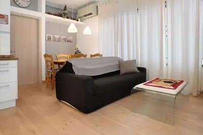 Image de Appartement 'Vinc Trotti House Of Dj-vu' avec vue sur la montagne, Wi-Fi et climatisation