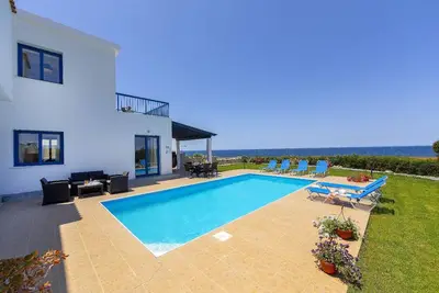 Image de Maison de vacances Pomos pour 1 - 6 personnes avec 3 chambres à coucher - Maison de vacances