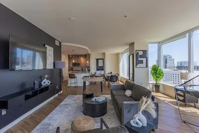 Image de Dt Phx Stay | Pool, Gym, Balcony, W/D + Parking