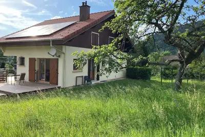 Image de Appartement avec accès jardin, proche des lacs, montagne et commerces de village