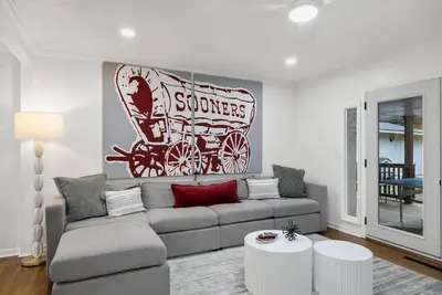 Image de Newly Renovated 4br Home Near Ou Stadium, Greek Row & Campus Life!