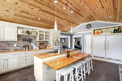 Image de Sleeps 10/Batting Cage/Theater!