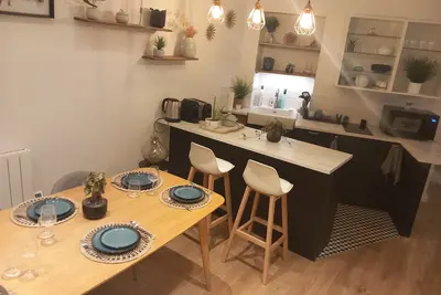 Image de Center, Amusing2 Bdroom68sqm, gare Montparnasse, close to Eiffel tour, front metro