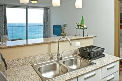 Steps from the sea! ideal for surfers or couples looking for relaxation!