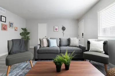 Image de Explore Downtown Alhambra