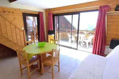 Image de Appartement 6 personnes cosy dans chalet à Reallon Joub1-6