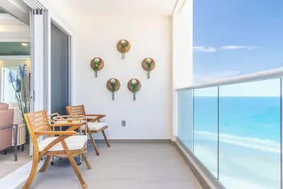 Image de 1 Bedroom Beach Front Condominium Encantame W-1603