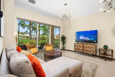 Image de Amazing 3br Eagle Beach Condo @LeVent  Pool  Gym