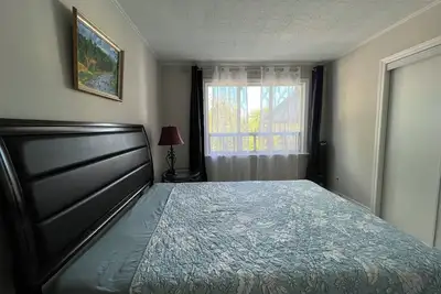 Image de Enjoy Free parking  three-bedroom Bunglaw house!