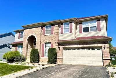 Image de The Carol Stream Casa - Luxury Large Home, 7 bds, 75\" and 65\" TVs, Workspace
