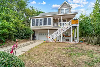 Image de Newly updated house in gated community w/ private hot tub