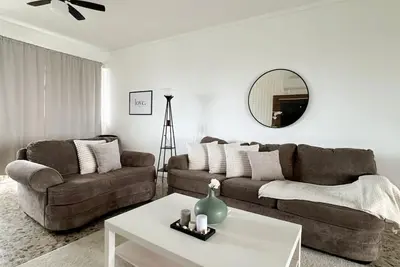Image de Fully equipped apartment with Ac, WiFi in unique location in Vega Alta Beach.