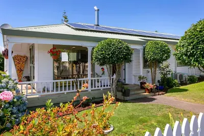 Image de Acacia Retreat with Taupo Views