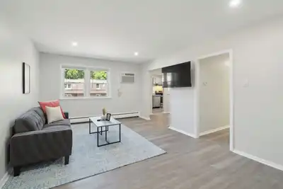 Pine Brook 518 I Spacious 2Bd Garden Style Oasis