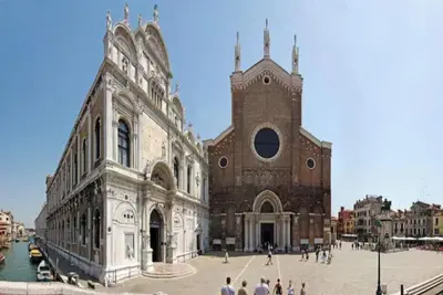 Image de \nElegant Canal-View Apartment with Terrace in Venice