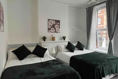 Image de 1 - Private Quadruple Room in King's Cross