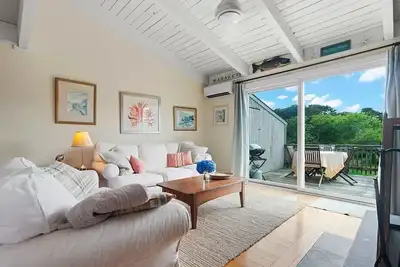 Image de Charming 3-bedroom townhome in fabulous Nantucket. Walk to Madaket!