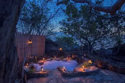 Image de Nkwichi Lodge, self-catering luxury chalet Niassa E\n\n