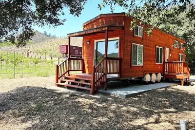 Merlot Cabin @ Vinyard Winery, 4 Adults, 2 Kids, WiFi, Ac, Fallbrook